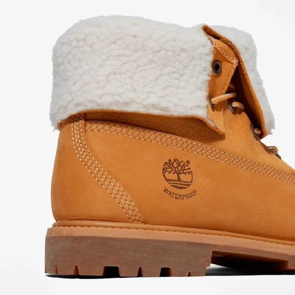 Bottes Timberland® pour femmes, imperméables à bord roulé et doublure chaude Bottes Timberland® pour femmes, imperméables à bord roulé et doublure chaude