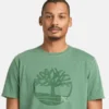 T-shirt graphique pour homme avec logo, teint en pièce T-shirt graphique pour homme avec logo, teint en pièce